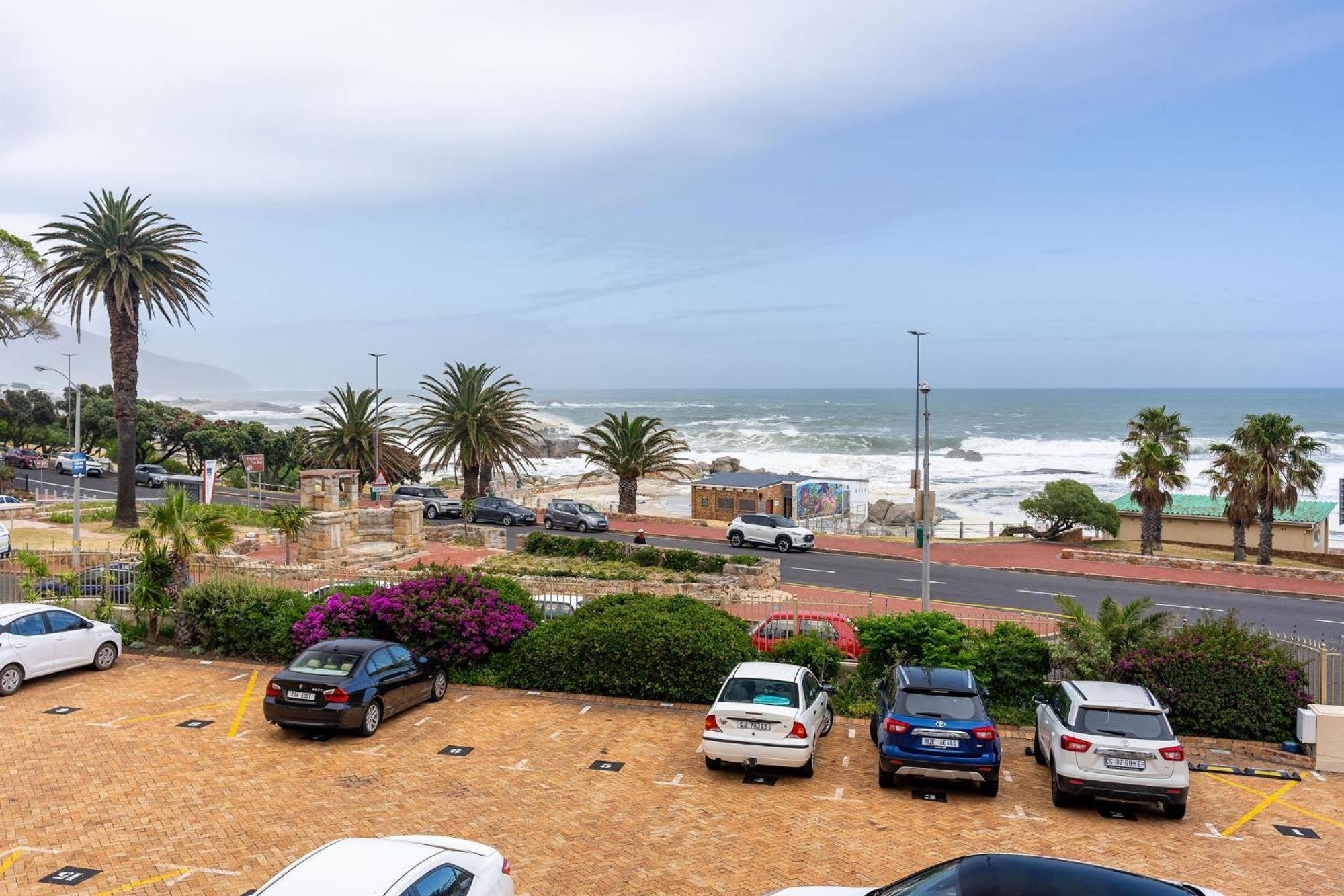 Tidal Pool Apartments - Camps Bay Cape Town Bagian luar foto
