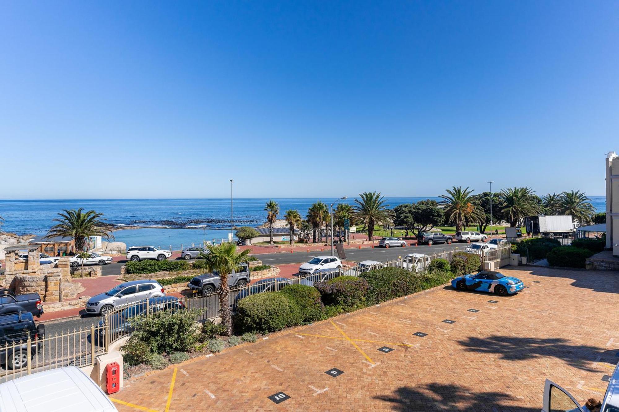 Tidal Pool Apartments - Camps Bay Cape Town Bagian luar foto